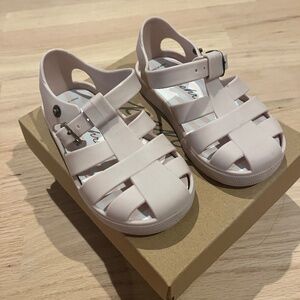 Pehr Toddler Fisherman sandals